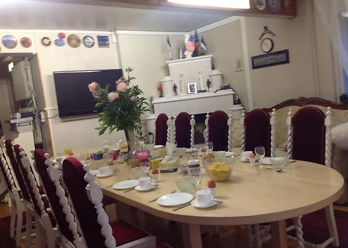 Guest house White 4*