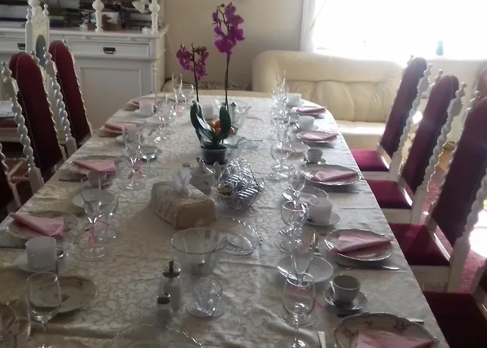 Guest house White 4*